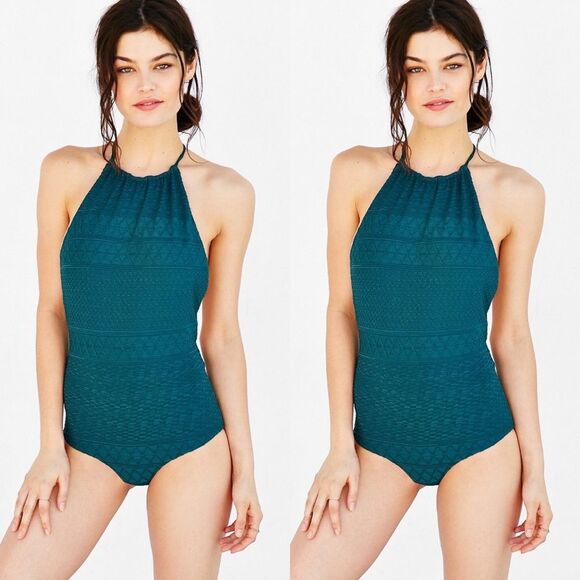 Urban Outfitters x Beach Riot Jacquard One-Piece - Picture 4 of 7